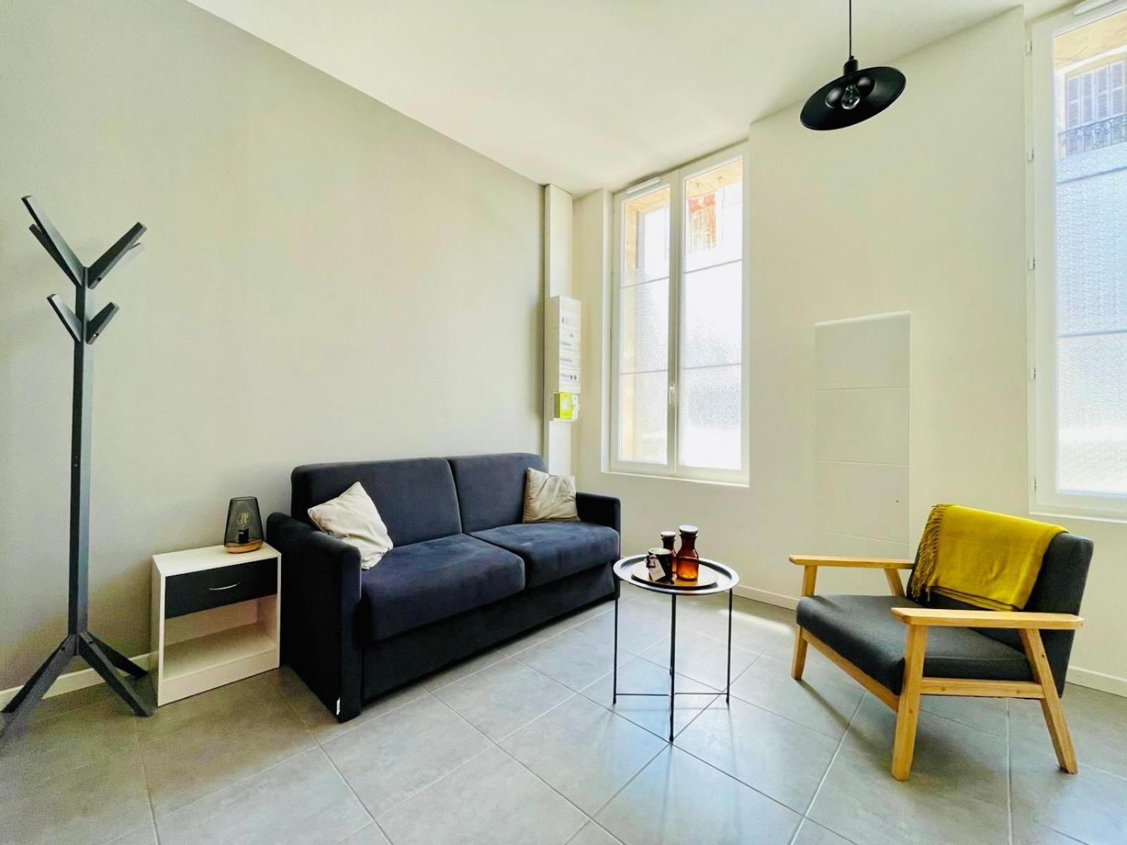 Le Republique - Logements Avec Jardin Situes En Plein Coeur De Ville Et Proche Des Thermes Rochefort-sur-Mer Extérieur photo
